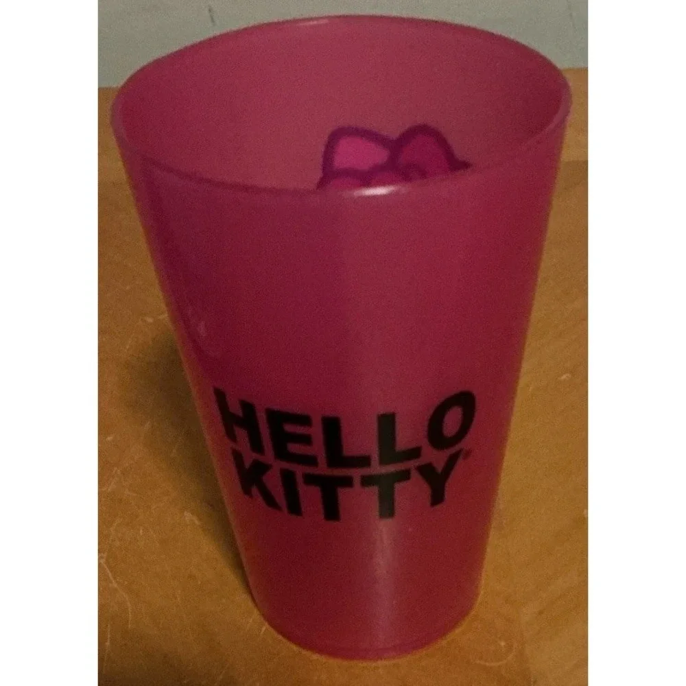 Zack Designs Hello‎ Kitty 3 Piece Kids Dinner Set, Plate, Bowl And Cup